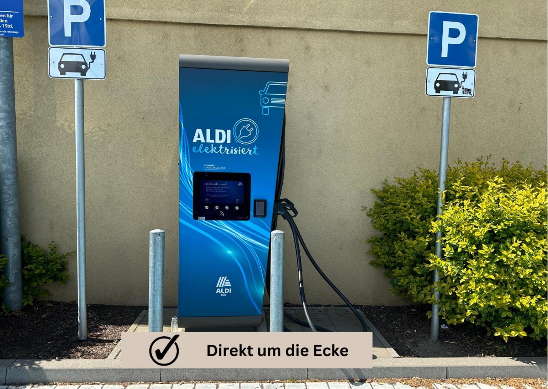 Modern Apartment - Fuer Freunde & Familien, Stadtnah, Parkplatz, E-Ladestation, Gitterbox Fuer Fahrraeder, Fitnessstudio, Digitale Gaestemappe Mit Restaurant- Und Unternehmenstipps Koblenz  Bagian luar foto